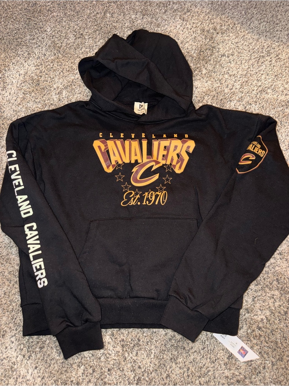 Women’s M Dolmen Style Cleveland Cav’s Hoodie w/ Tags